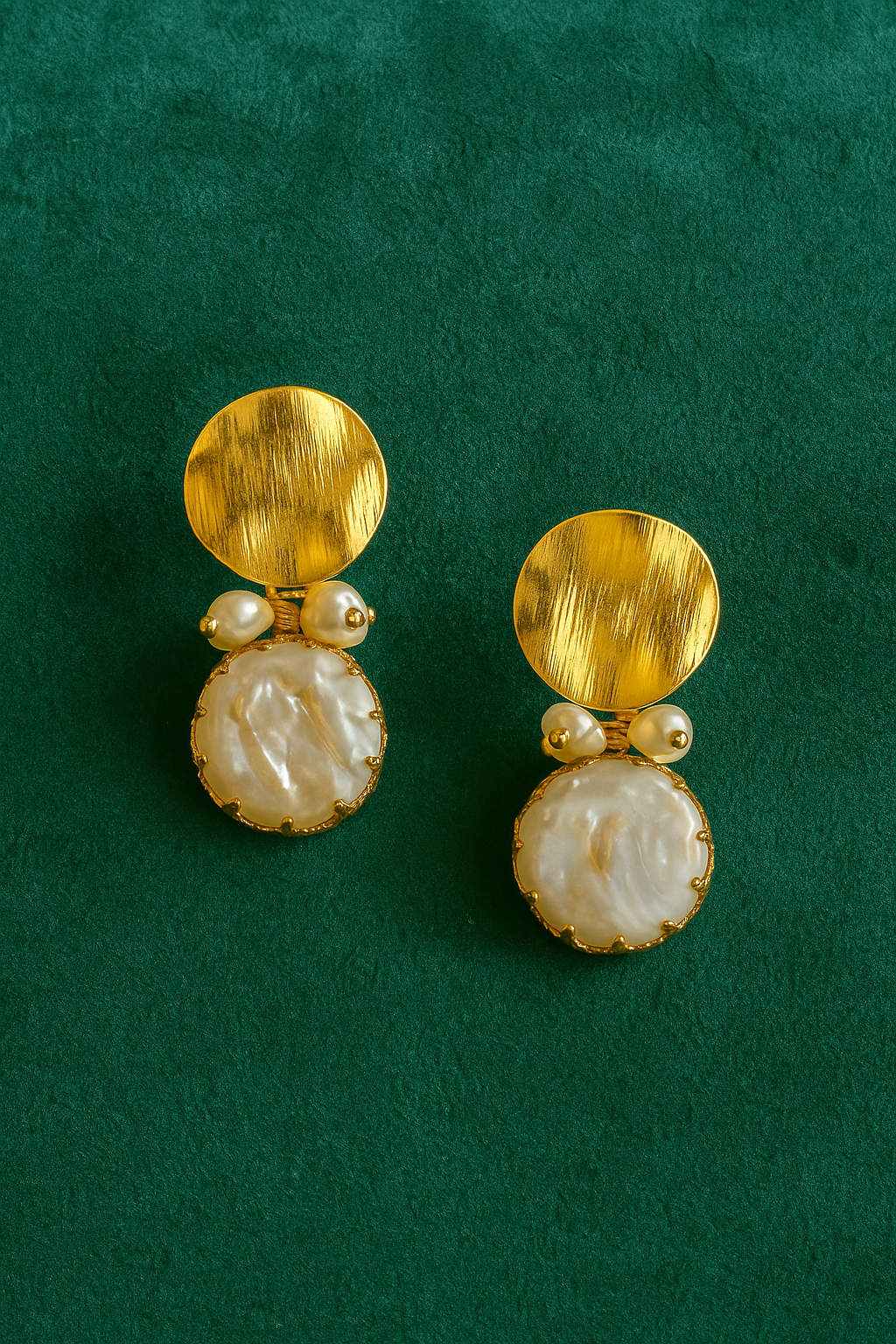 18K Yellow Gold Biwa Coin Pearl Earrings