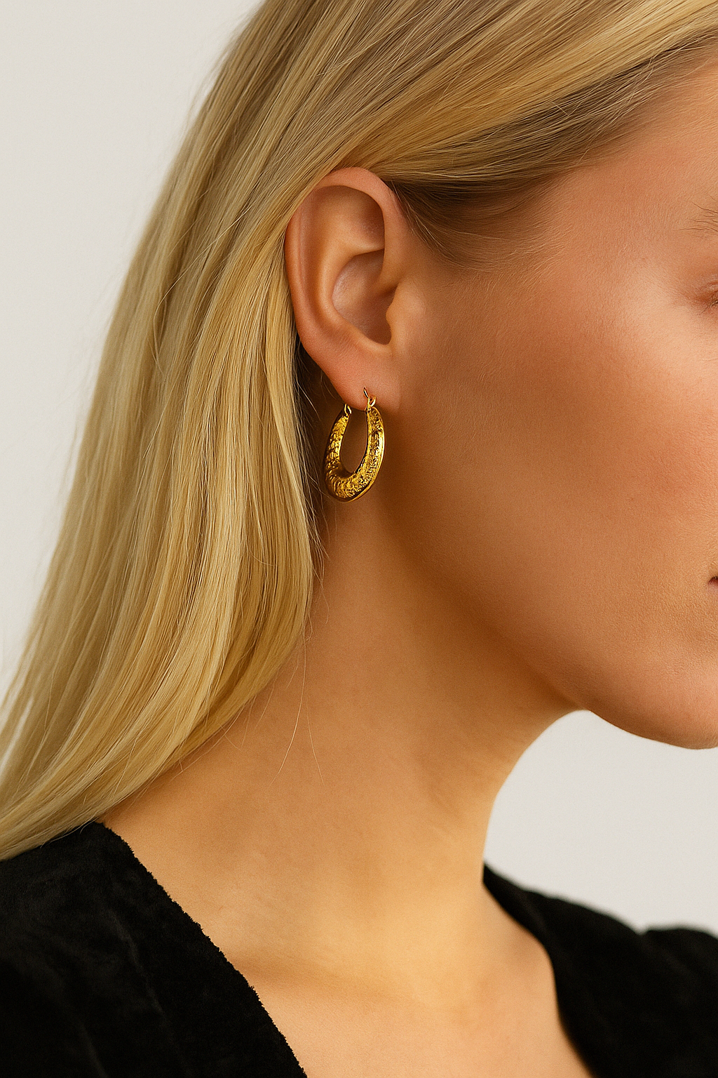 Variety of Stainless Steel 18K Gold Plated Waterproof Hypoallergenic Geometric Trend Hoop Earrings