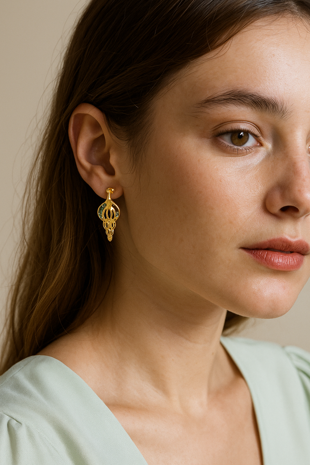 IG Style Conch 304 Stainless Steel 18K Gold Plated Ear Studs